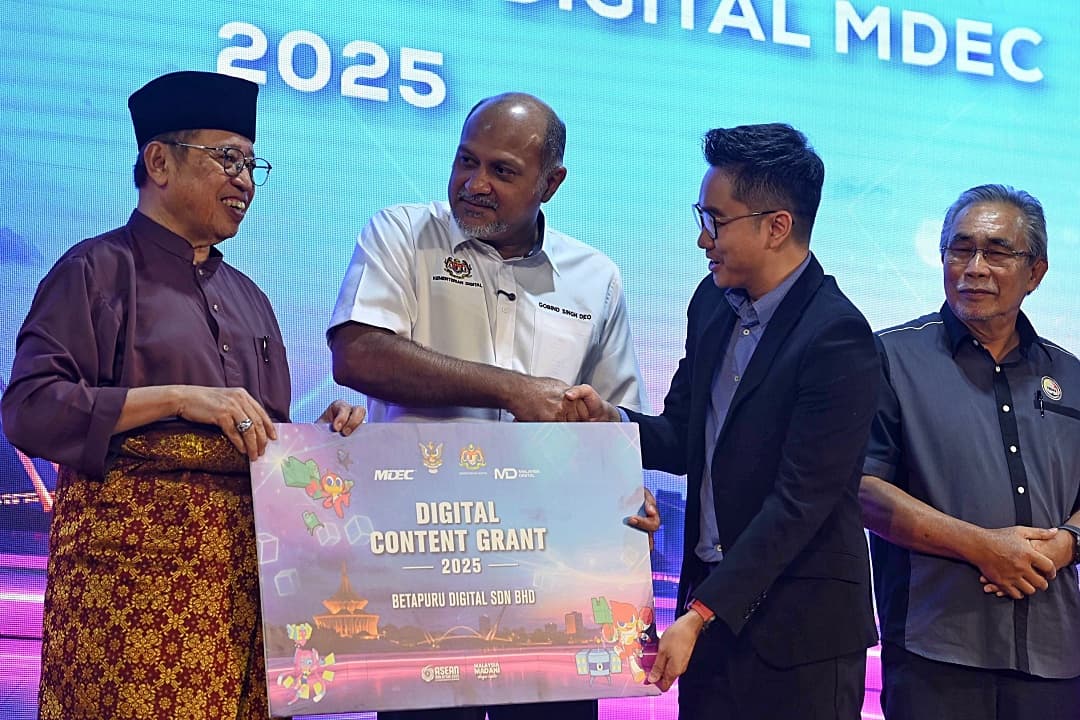 KETEQ.AI Chip Awaits Global IP as World's First AI-Based Power Converter